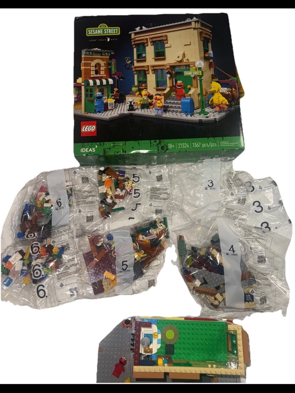 LEGO Ideas: 123 Sesame Street (21324) W/ BOX & Manual (See details) RARE RETIRED - Picture 6 of 16